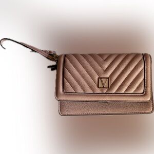 Victoria's Secret Quilted Pink Wristlet